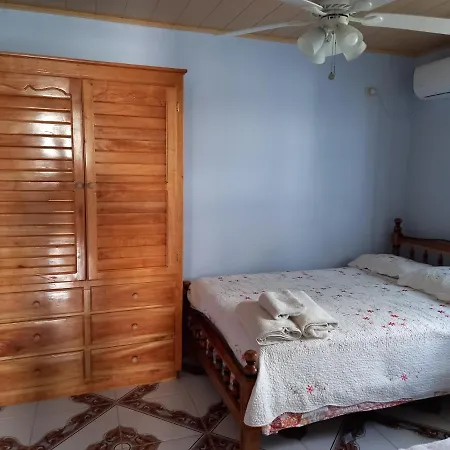 Urania House Villa Bocas del Toro Exterior photo